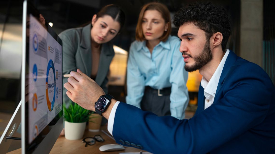 Business Intelligence- The Business Magnate